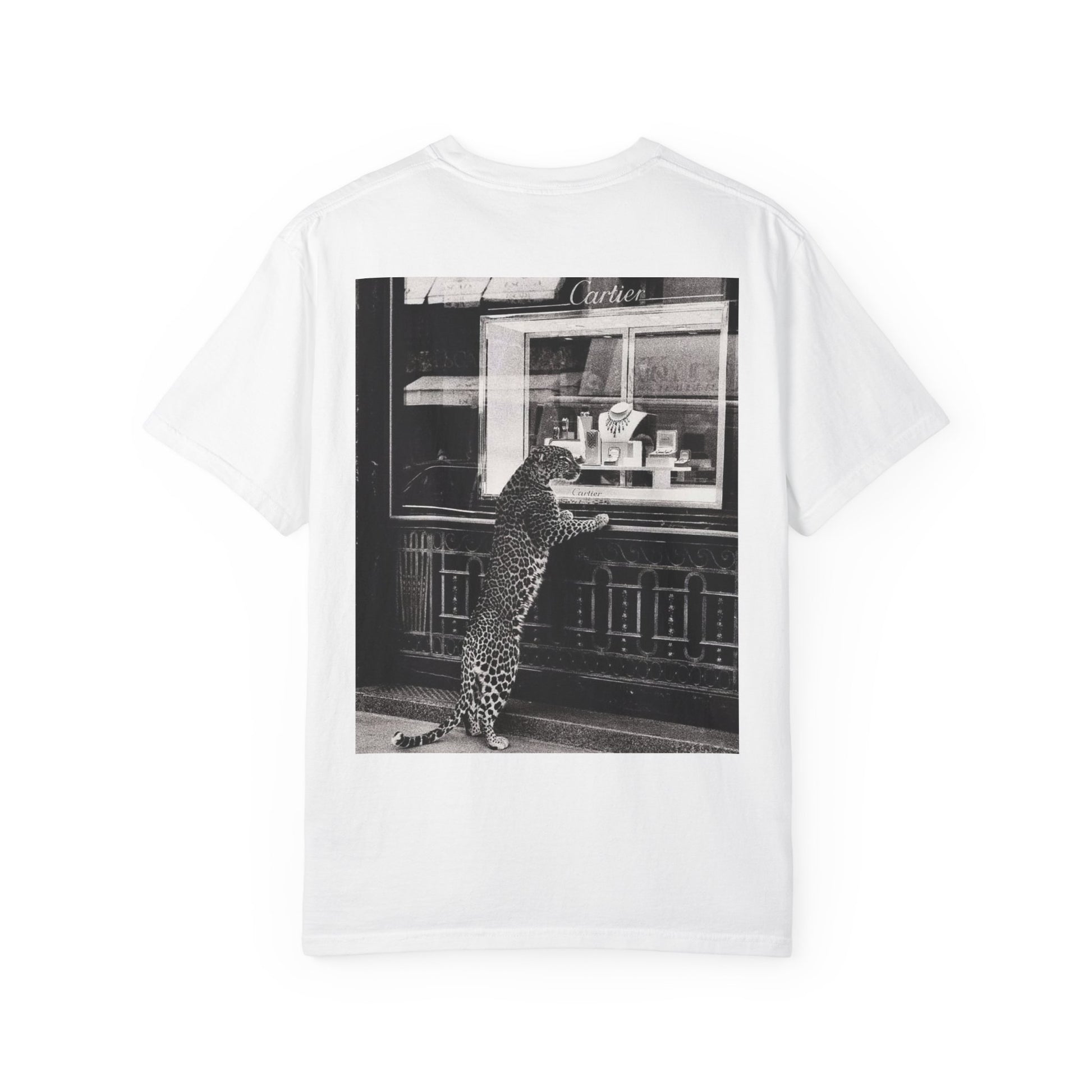 Chic Cat Photography T-Shirt, Stylish Unisex Tee, Casual Wear, Pet Lover Gift, Animal Art Apparel, Unique Fashion Statement